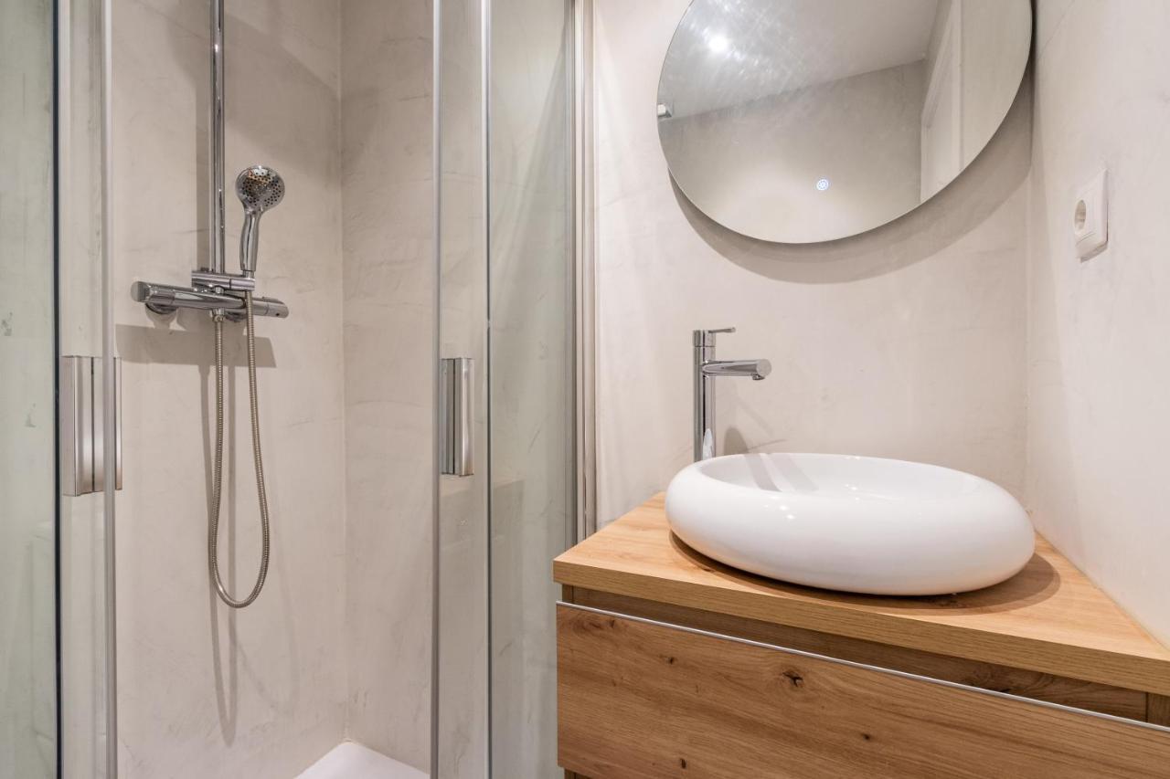 Exclusive Apartments Barcelona 4 Personas Torrella Τεράσα Εξωτερικό φωτογραφία